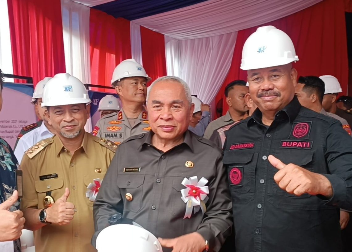 Bupati Kukar, Edi Damansyah Ikuti peresmian pabrik smelter nikel milik PT Kalimantan Ferro Nikel./ist