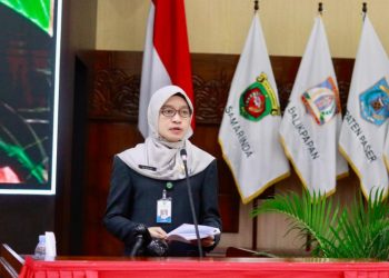 Sekprov Kaltim Sri Wahyuni.Foto S. Fathur Rachman / Biro Administrasi Pimpinan Setda Prov. Kaltim