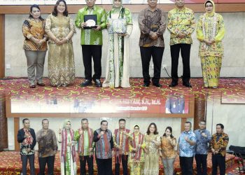 Pisah sambut Kejari Mahulu. (dok Prokopim Mahulu)