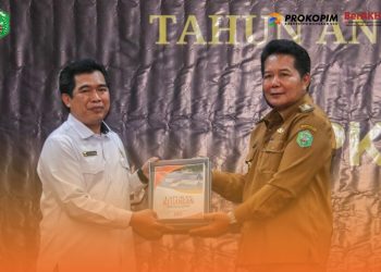 Pemerintah Mahulu Serahkan Laporan Keuangan Tahun 2023 kepada BPK RI. (prokopimmahulu)