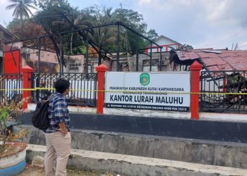 Kantor Kelurahan Maluhu,