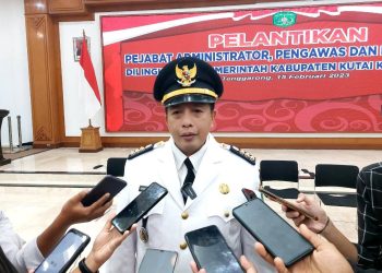 Camat Samboja Barat, Burhanuddin.