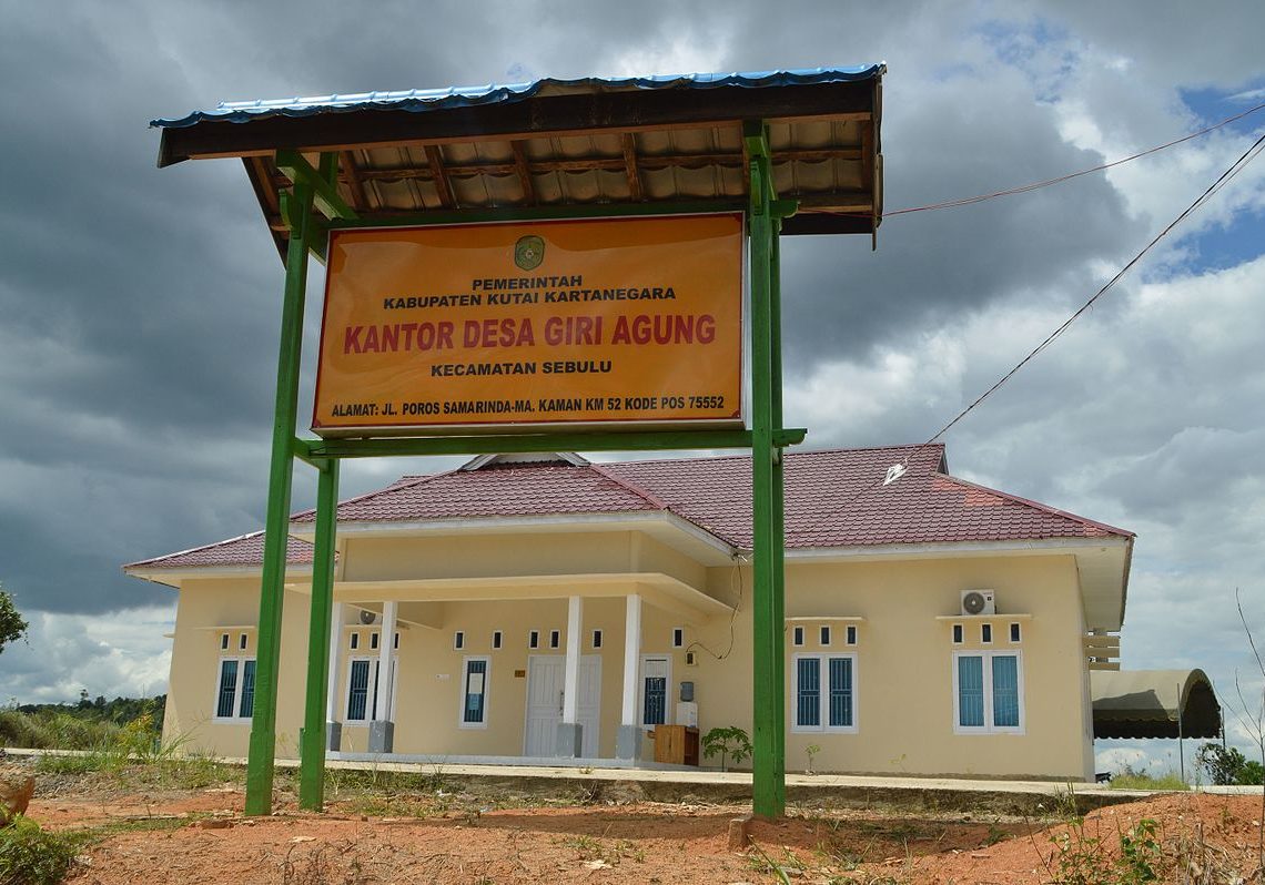 Kantor Desa Giri Agung di Kecamatan Sebulu, Kutai Kartanegara.