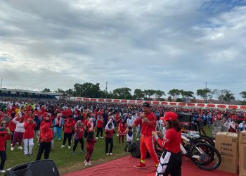 Senam Sehat Peringatan Hardiknas