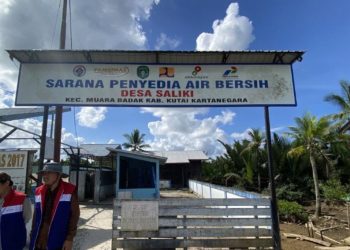 Fasilitas pengolahan air bersih tingkat desa Saliki.